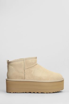 UGG tronchetti tacco basso Classic Ultra Mini in camoscio beige
