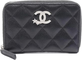 Chanel 2021s star-detail wallet - women - Caviar Leather - One Size - Black
