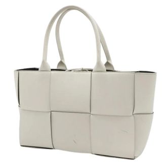 Bottega Veneta Pre-owned Tote Bags, female, Beige, Size: ONE SIZE Pre-owned Maxi Intrecciato Arco Small Tote Bag