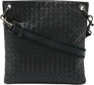 Bottega Veneta Pre-owned Cross Body Bags, male, Black, Size: ONE SIZE Pre-owned Intrecciato Leather Shoulder Bag
