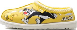 UGG x Palace Looney Tunes cartoon-print tasman slippers - Yellow