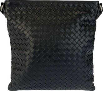 Bottega Veneta Shoulder Bag Black (Authentic Pre-Loved)