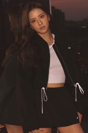 Alo | Cropped Fan Favorite Full Zip Jacket in Black, Size: Medium