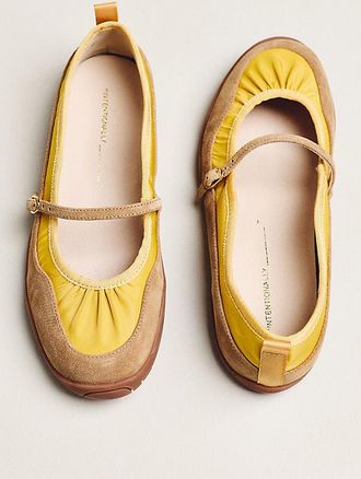 Intentionally blank Pulse Ballet Sneakers