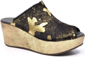 Chocolat Blu Yiona Wedge Sandals In Black Gold Calf Hair