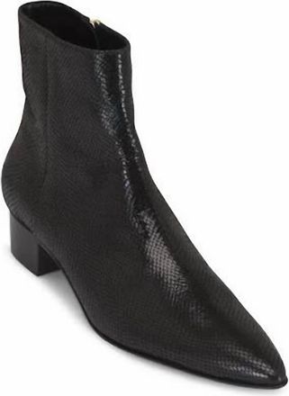 Arteana Womens Arona Snakeskin Bootie In Black