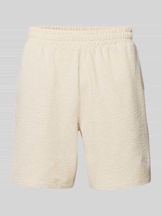Puma Shorts mit Logo-Stitching in Offwhite, Gr&ouml;&szlig;e XXL