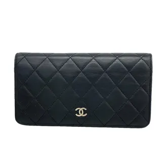 Chanel Black Leather Long Wallet (Bi-Fold) (Pre-Owned)