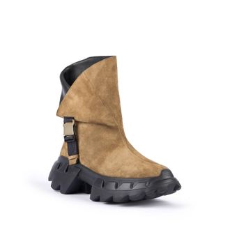 4CCCCees Womens Arko Bucky Boot In Sand