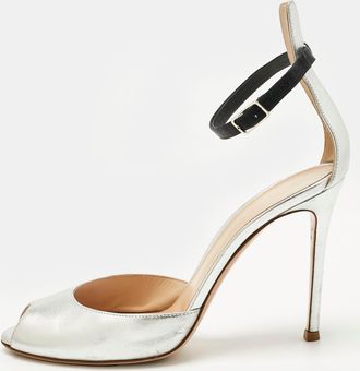 Gianvito Rossi Silver Leather Ankle Strap Sandals