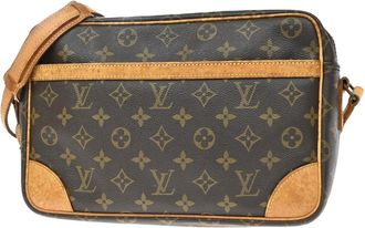 Louis Vuitton Trocadero Monogram Canvas Brown Canvas Handbag (Pre-Owned)
