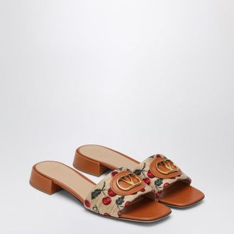 Valentino Garavani Vlogo Signature Slide Sandal