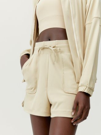Born Living Yoga Short Leila Beige