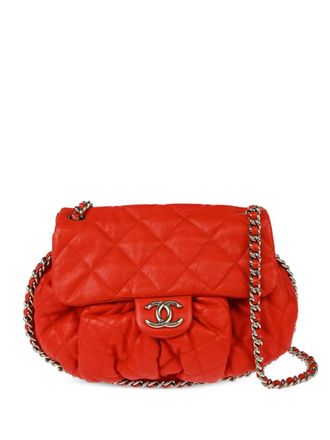 Chanel 2011 chain-trim shoulder bag - women - Lambskin - One Size - Red