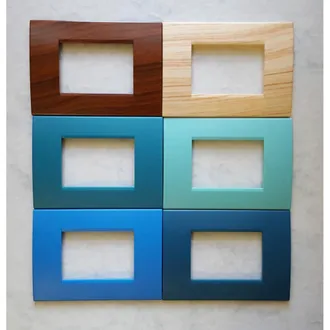 Trade Shop Trade Shop - Placca Placche Placchete Compatibili Living Light In Abs 3 4 7 Posti Colorate - Metallic Grey Opa