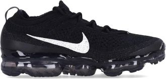 Nike Flyknit Zwarte Lage Sneaker - Dames - Hardloopschoenen - Zwart - 39 EU - Fitness