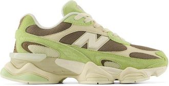 New Balance Unisex 9060R en Verde/Marr&oacute;n, Gamuza/Malla, Talla 37.5