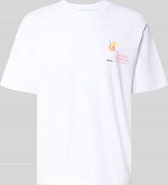 Mc Neal T-Shirt mit r&uuml;ckseitigem Motiv-Print in Weiss, Gr&ouml;&szlig;e XXXL