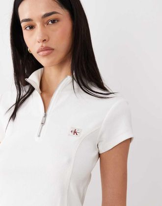 Calvin Klein Jeans CJK - T-shirt accollata bianca a coste con zip sul davanti-Bianco