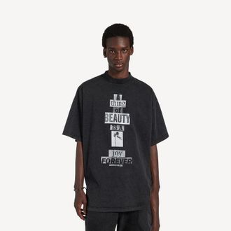 Balenciaga Text-Print Oversized T-Shirt - Black