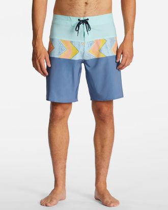 Billabong Boardshorts BILLABONG Tribong Pro, Herren, Gr. 36(XL), blau (blau haze), 90% Polyester, 10% Elasthan, Hosen Boardshorts