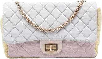 Chanel Pre-owned Shoulder Bags, female, Multicolor, Size: ONE SIZE Pre-owned Quilted Satin Shoulder Bag