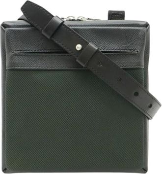 Louis Vuitton Pre-owned Cross Body Bags, female, Multicolor, Size: ONE SIZE Pre-owned Taiga Shoulder Bag