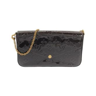 Louis Vuitton Pre-owned Clutches, female, Purple, Size: ONE SIZE Pre-owned Enamel Leather Shoulder Bag