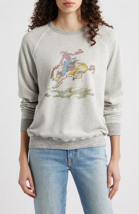 The Great. College Raglan Sleeve Cotton Graphic Sweatshirt in Soft Heather Grey at Nordstrom, Size 0