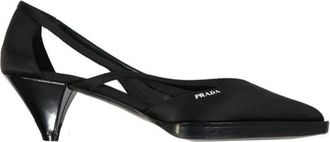 Prada Luxe Cut-Out Satin Pumps met puntige neus - Dames - Pumps - Zwart - 35 EU - Schoenen