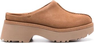UGG New Heights Clog - Dames - Muiltjes - Bruin - 41 EU - Leer - Schoenen