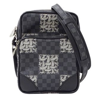 Louis Vuitton Black Damier Graphite Damier Graphite Canvas Handbag Shoulder Bag (Pre-Owned)