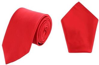 Trafalgar Store Sutton Solid Color Silk Necktie and Pocket Square Combo in Red at Nordstrom