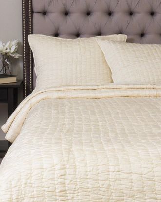 Amity Home Hadon Quilt