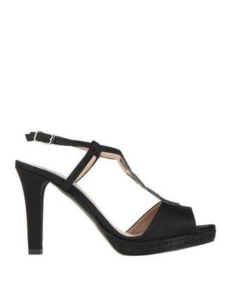 VICTORIA CHRIS Sandals