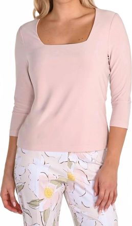 Frank Lyman Design Three Quarter Knit Top In Powder Pink