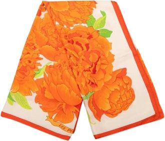 Herm&egrave;s Pre-owned Scarves, female, Orange, Size: ONE SIZE Pre-owned Les Pivoines Scarf