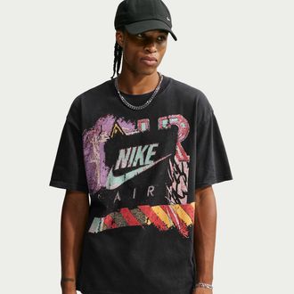 Nike Mens Nike Sportswear T-Shirt in Black | JA0086-010