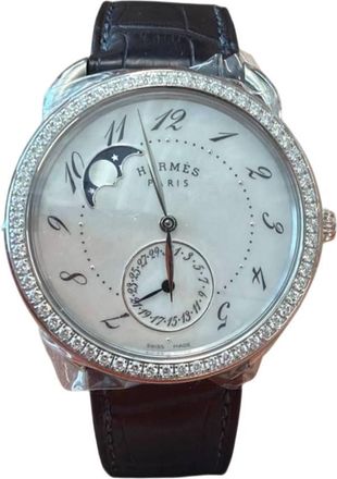 Herm&egrave;s Arceau Petite Lune Hand Wind Moon Phase Diamond Ladies Watch W049092WW