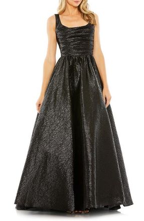 Mac Duggal Metallic Pleated Bodice Ballgown in Black at Nordstrom, Size 14