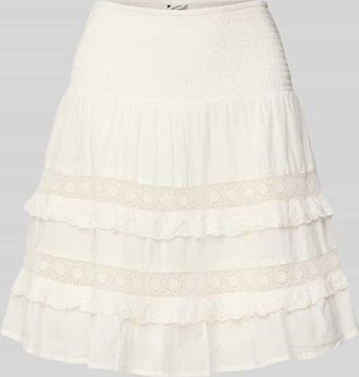 Mbym mbyM Minirock mit Smok-Details Modell Viljana in Weiss, Gr&ouml;&szlig;e XL