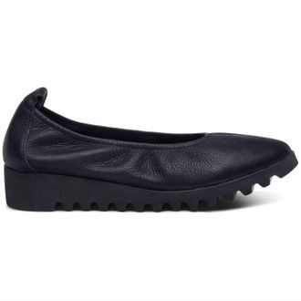 Aetrex Womens Brianna Ballet Flat In Black