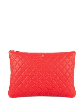 Chanel Quilted O-Case clutch bag - women - Leather - One Size - Red