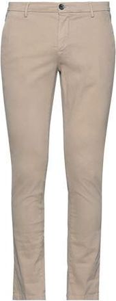 Yan Simmon BOTTOMWEAR - Trousers sur YOOX.COM