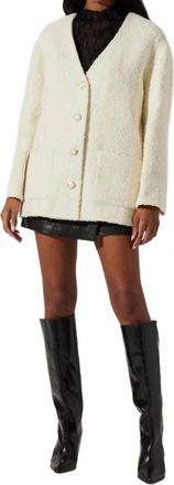 Astr Maidy V-Neck Coat In Cream