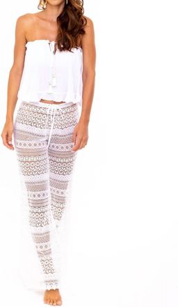 SOAH Womens Willow Blouse In White