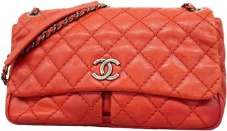 Chanel Leather Shoulder Bag (Pre-Owned)