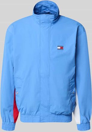 Tommy Jeans Regular Fit Blouson mit Logo-Stitching in Hellblau, Gr&ouml;&szlig;e XXL