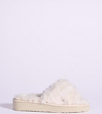 Minnetonka Teddy Crossband Slide Slippers