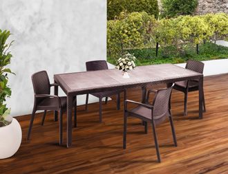 Dmora Dmora - Conjunto De Mesa Y Sillas Manarola, Estante Rectangular Extensible Para Exterior Con 4 Sillas Incluidas, Mesa Y Asientos De Jard&iacute;n Efecto Rat&aacute;